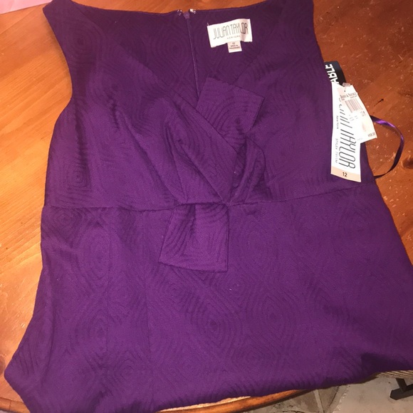 Deep Purple Sleeveless Dress - Picture 2 of 2